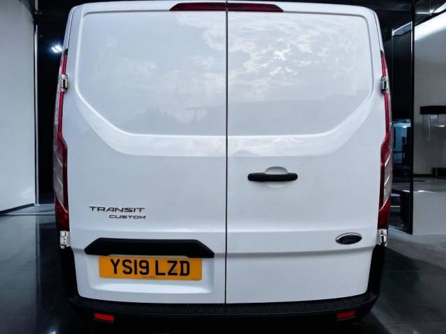 2019 Ford Transit Custom 2.0 TDCi 105ps Low Roof D/Cab Van
