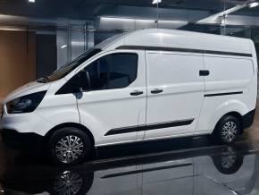 FORD TRANSIT CUSTOM 2020 (20) at Pilgrims of March March