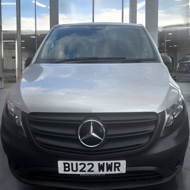 2022 Mercedes-Benz Vito 2.0 114CDI Progressive Van 9G-Tronic