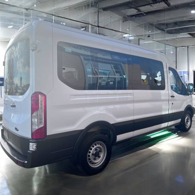 2018 Ford Transit 2.2 TDCi 125ps H2 15 Seater