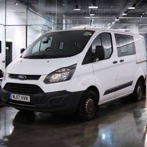 FORD TRANSIT CUSTOM 2017 (17) at Pilgrims of March March