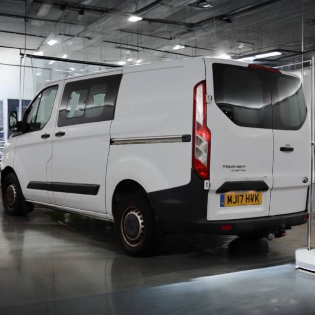 2017 Ford Transit Custom 2.0 TDCi 130ps Low Roof D/Cab Van