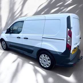 FORD TRANSIT CONNECT 2015 (65) at Pilgrims of March March