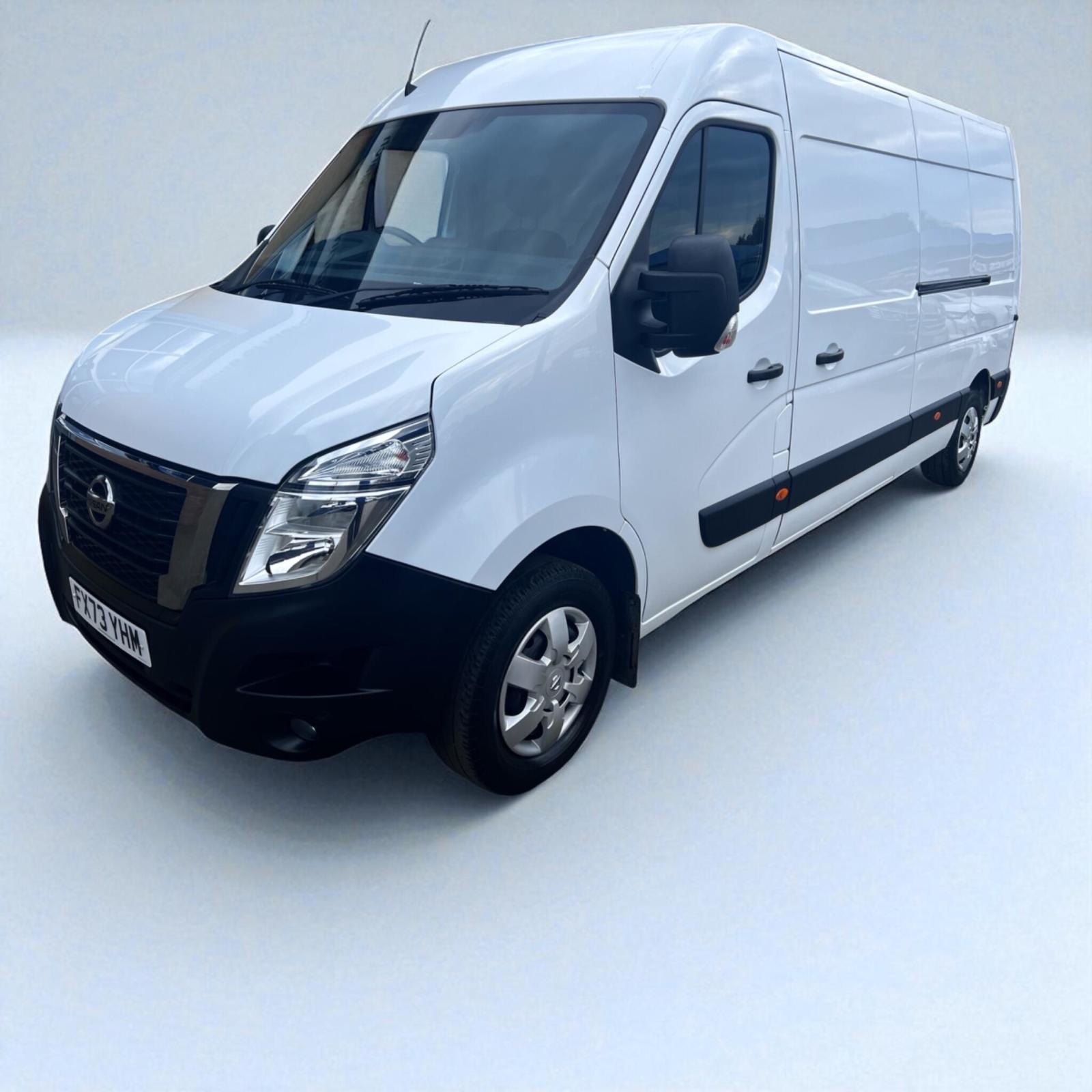 2023 Nissan Interstar