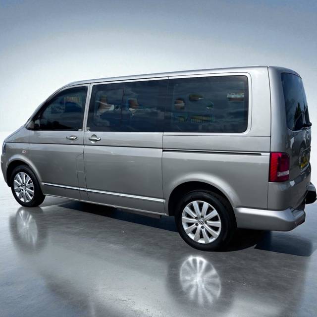 2012 Volkswagen Caravelle 2.0 TDI Executive 140 5dr DSG
