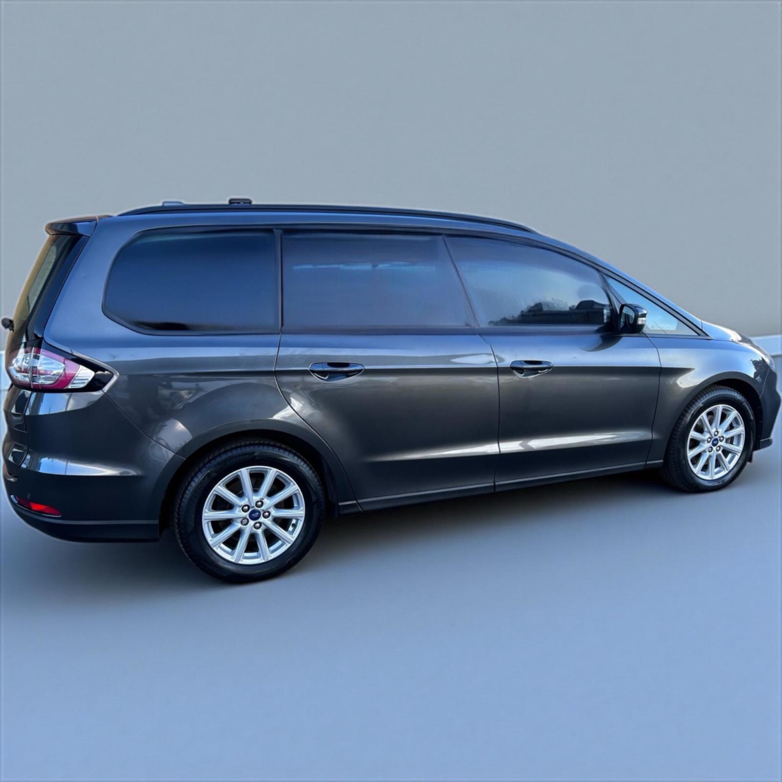 2021 Ford Galaxy