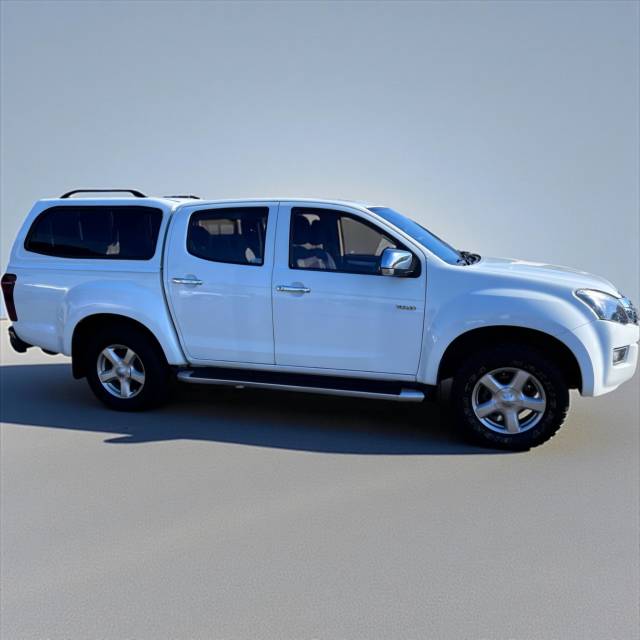 2017 Isuzu D-max 2.5TD Yukon Double Cab 4x4