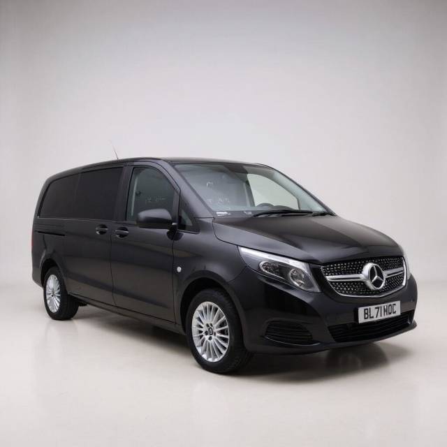 Mercedes-Benz Vito 2.0 114CDI Premium Van 9G-Tronic Panel Van Diesel BLACK